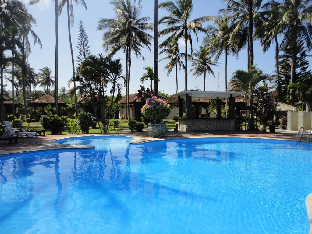 Kuta Indah Hotel Экстерьер фото