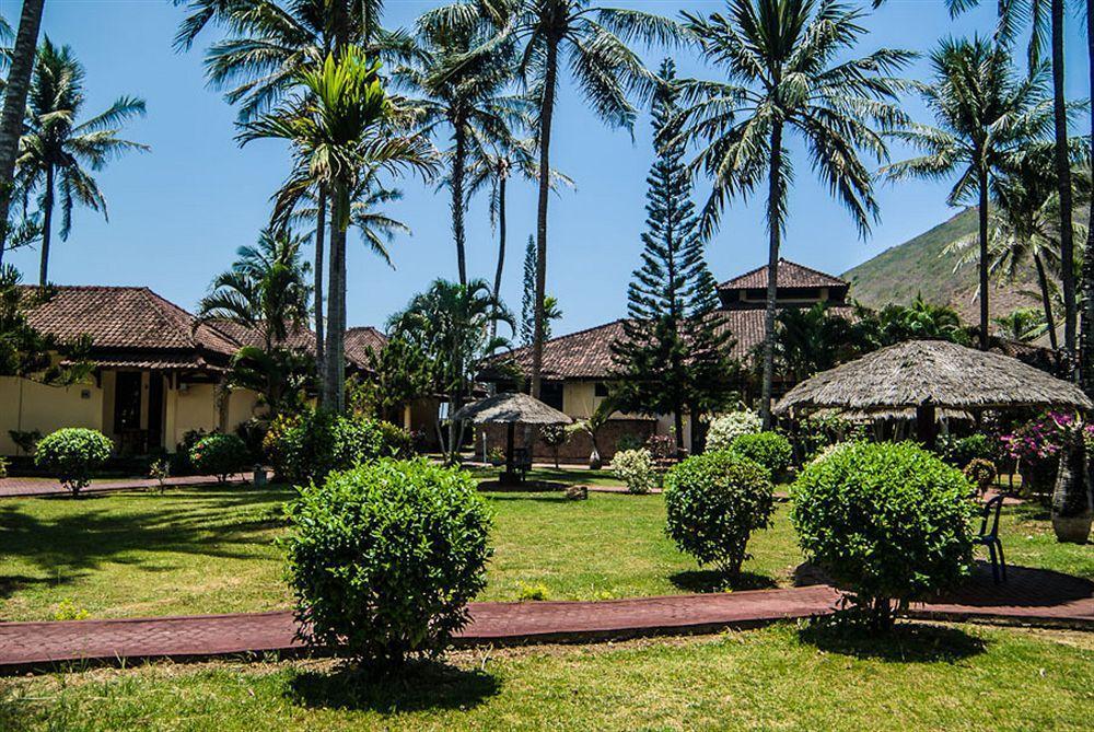 Kuta Indah Hotel Экстерьер фото