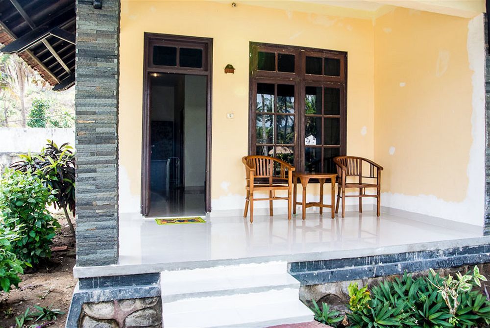 Kuta Indah Hotel Экстерьер фото